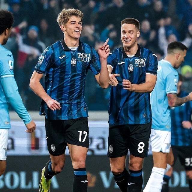 球员站位变 球员站位变